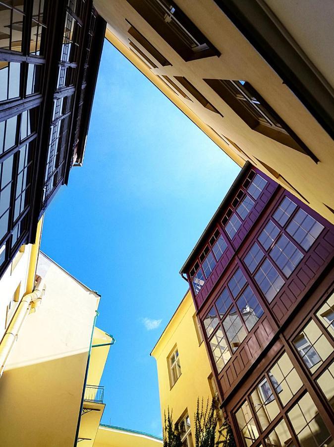 Zlata Vaha 3* Prag